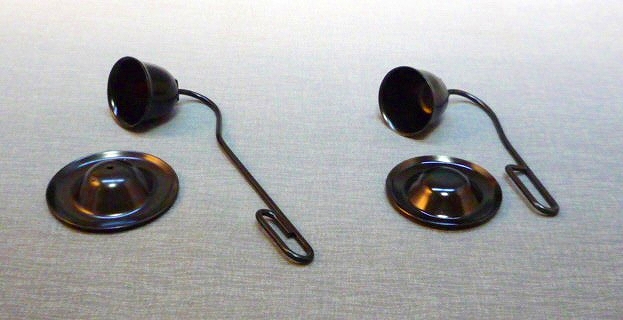 画像: ロウソク火消し【真鍮製】台付き